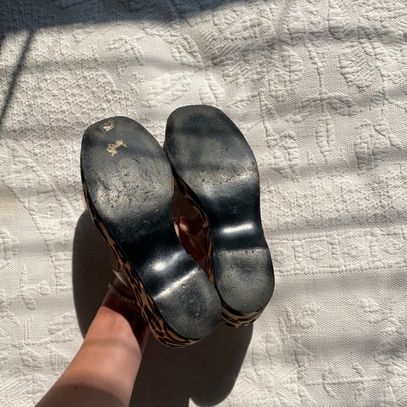 Vintage Portfolio Cheetah and Vinyl 90s Wedge Platform Heels - Picture 3 of 3